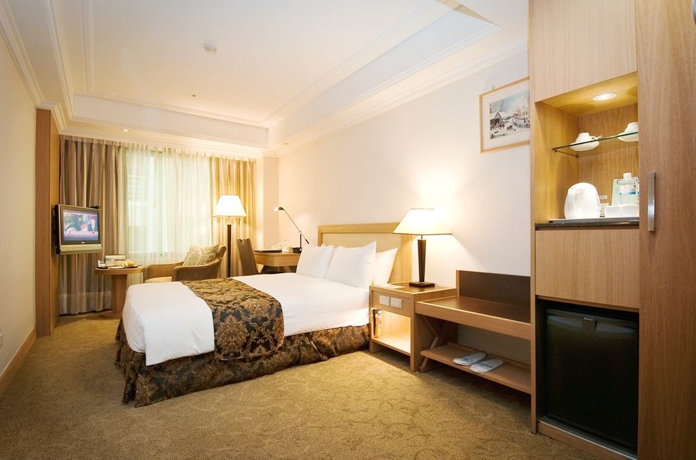 Golden China Hotel Taipei Exterior photo